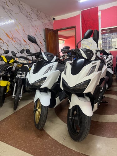 Honda click 160c