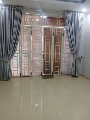 House for rent (good for living)