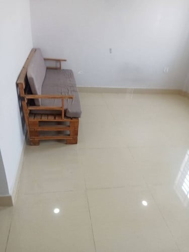 House for rent (good for living)
