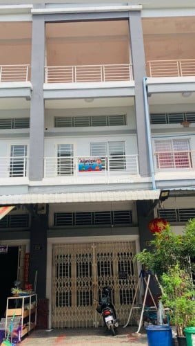 House for rent (good location)
