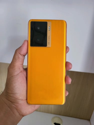 iQoo Z7 8g/256g_CH(វៃដូរបាន)👉$125