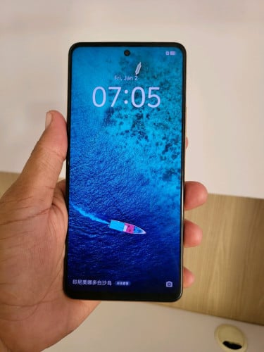 iQoo Z7 8g/256g_CH(វៃដូរបាន)👉$125