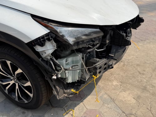 Lexus Nx200t 2016 F-Sport Button5 ក្នុងក្រហម គុជ៣ ឡានCA ទើបទំលាក់