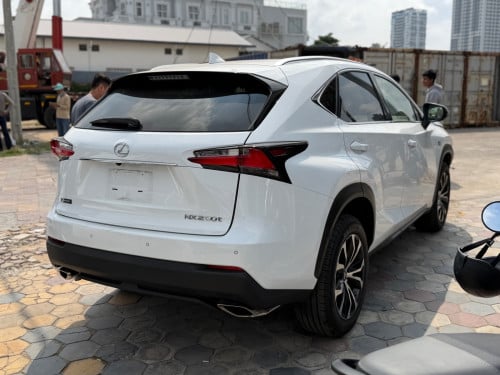 Lexus Nx200t 2016 F-Sport Button5 ក្នុងក្រហម គុជ៣ ឡានCA ទើបទំលាក់