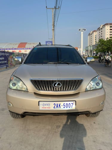 Lexus RX330 Pong 2 Full Option Very nice car