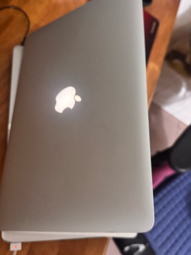 MacBook pro2015  16g256g 15inch