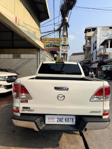 Mazda 2014,3.2ម៉ាស៊ីនធំ:26800$