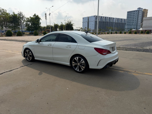 Mercedes