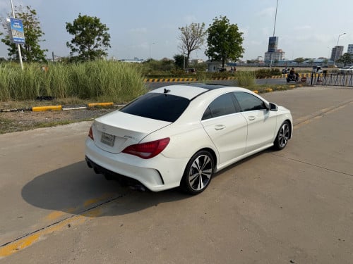 Mercedes