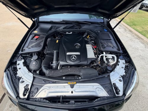 Mercedes C300 (សុីន១ជុំ ម៉ាយតិច)