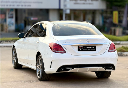 MERCEDESBENZ_C300_2015_AMG