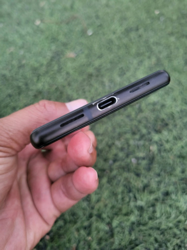 Pixel 6 8g/128G (វៃដូរបាន)👉$155
