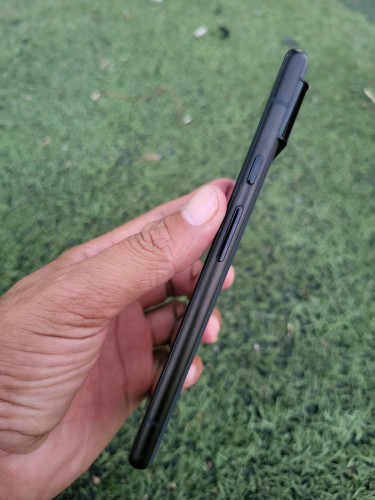 Pixel 6 8g/128G (វៃដូរបាន)👉$155