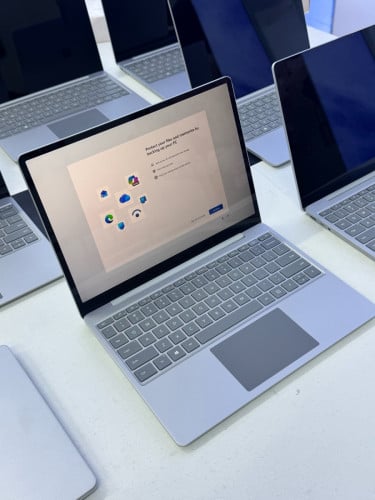 surface go 1 touch