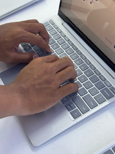 surface go 1 touch