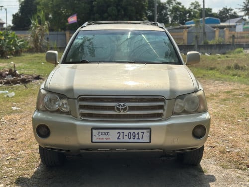 Toyota Highlander 2003 V4