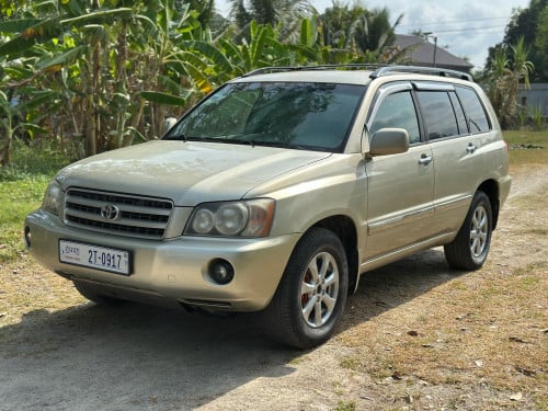 Toyota Highlander 2003 V4