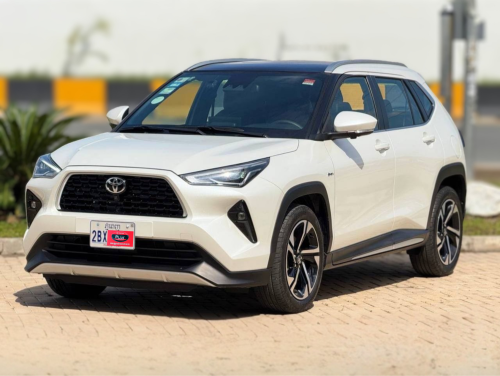 TOYOTA YARIS CROSS HEV 2024