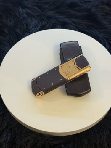 Vertu Signature S 🍫