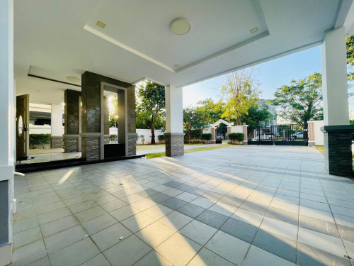 Villa for RENT! • Location: Borey PH Boueng Snor.