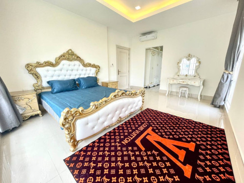 Villa for RENT! • Location: Borey PH Boueng Snor.