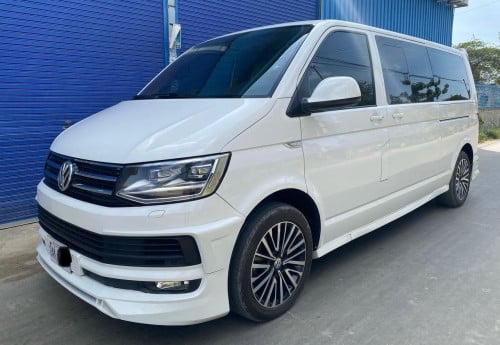 VW Caravelle 2016 ឡើងកៅអីVIPម៉ាសាហើយស្អាត