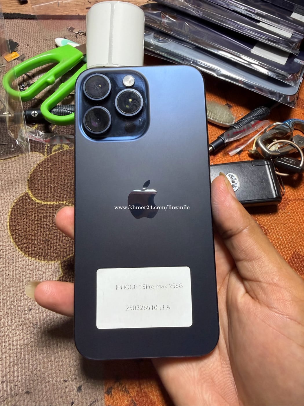 I phone 15pro max256G ថ្ម90% ស្ទើតិចដូចរូបលក់ 