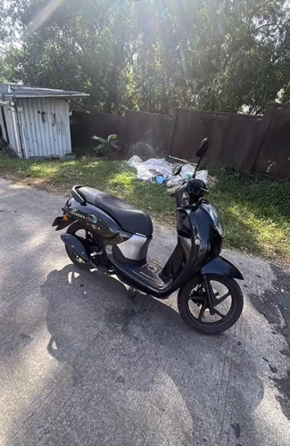 ដាក់បញ្ចាំ100$