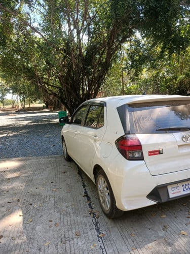 ឡានលក់