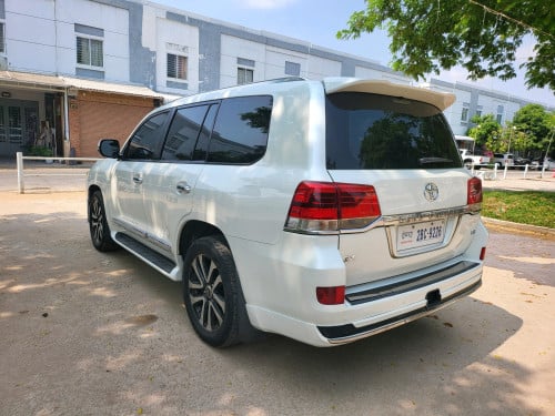 ឡានលក់