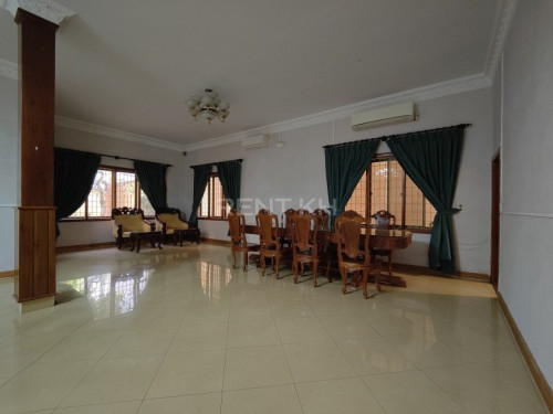 ផ្ទះសម្រាប់ជួលនៅជិតផ្សារបឹងកេងកង, បឹងកេងកង1  / House for Rent near Boeung Keng Kang Market, BKK1