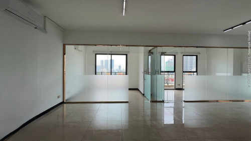 ការិយា​ល័យ​​ជួលនៅបឹងកេងកង​1 I Office Space for lease at BKK1