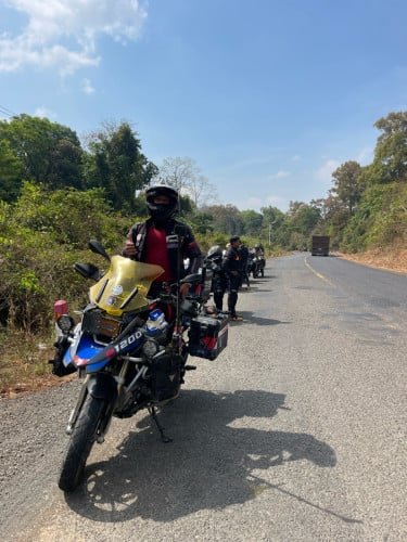 លក់ BMW GS1200R 2013 (ពន្ធពេញឆ្នាំ)
