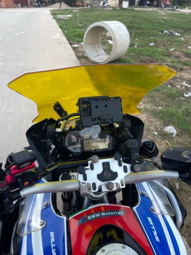 លក់ BMW GS1200R 2013 (ពន្ធពេញឆ្នាំ)