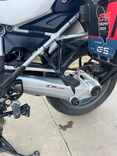 លក់ BMW GS1200R 2013 (ពន្ធពេញឆ្នាំ)