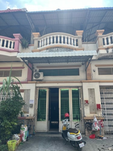 ផ្ទះសម្រាប់ជួល House for rent