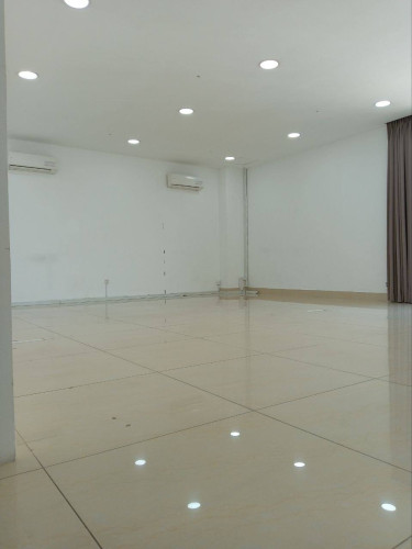 ការិយា​ល័យ​​ជួលនៅទួលទំពូង I Office Space for Lease at Toul Tompoung​