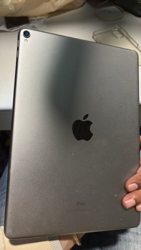 លក់ iPad Pro (10.5-inch)