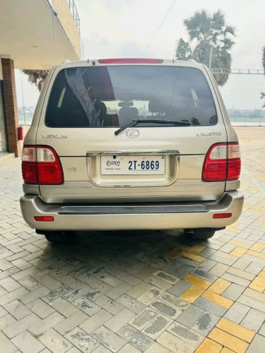 លក់ Lexus LX470 ឆ្នាំ02 សាំងហ្គាសប្រភេទឡានស្អាតអត់បុកអត់ប៉ះម៉ាស៊ីនប្រអប់លេខបងឡើងចុះដំណើរការល្អ