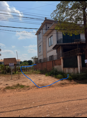 ដី ៥m x 22m លក់ ផ្លូវជាសុីម
