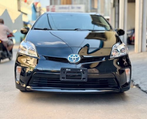 🚘 បង់រំលស់​១០០%ពុំចាំបាច់មានប្រាក់ចូលរួម​💰ការប្រាក់​0.65% 👉2012 Toyota Prius​ option 3