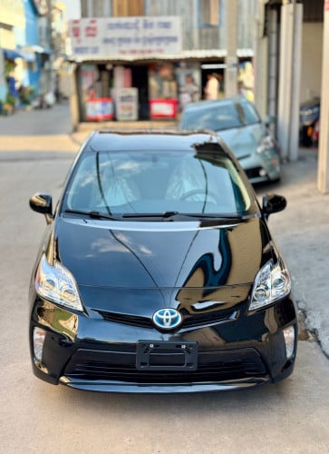 🚘 បង់រំលស់​១០០%ពុំចាំបាច់មានប្រាក់ចូលរួម​💰ការប្រាក់​0.65% 👉2012 Toyota Prius​ option 3