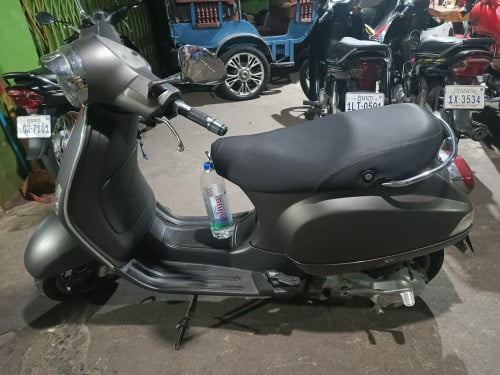 ម៉ូតូVespa ចង់លក់:870$