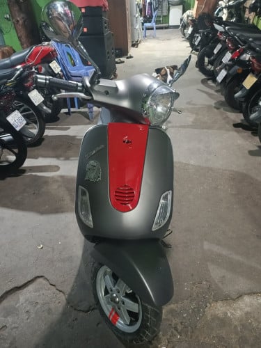 ម៉ូតូVespa ចង់លក់:870$