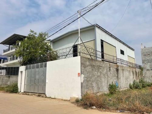 - ឃ្លាំងជួលនៅសែនសុខ / Warehouse for Rent at Khan Sen Sok