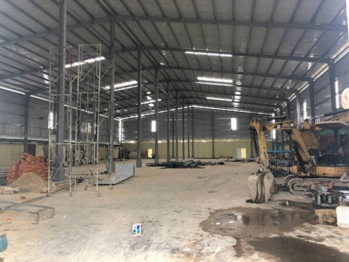 ឃ្លាំងសម្រាប់ជួលនៅសែនសុខ / Warehouse​​ ​for Rent​​ at Khan Sen Sok