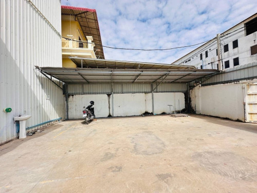 ឃ្លាំងសំរាប់ជួលនៅសែនសុខ / Warehouse for Rent at Khan Sen Sok