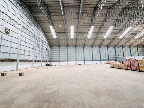 ឃ្លាំងសំរាប់ជួលនៅសែនសុខ / Warehouse for Rent at Khan Sen Sok