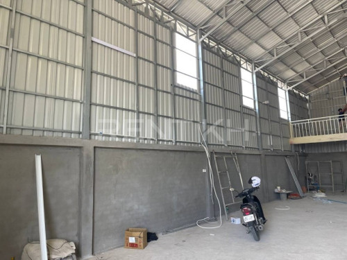 ឃ្លាំងថ្មីសំរាប់ជួលនៅគោករកាជិតផ្លូវឌីប៉ុក / Warehouse for Rent at Sangkat Kouk Roka, Depok St