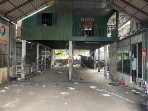 ឃ្លាំងសម្រាប់ជួលនៅទួលគោក / Warehouse for Rent at Toul Kouk